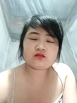 Snapshot of BigBoobs186 chatting on 02-10-26, 02:27 BigBoobs186 online show from 02-10-26, 02:27