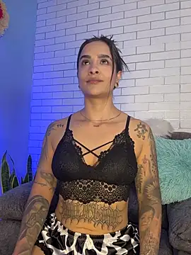 Im Fernanda online show from 10-08-25, 12:12