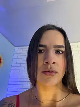 Im Fernanda online show from 10-07-25, 11:33
