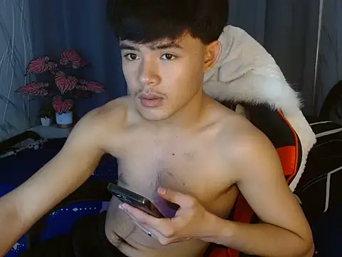 YourNaughtyTwink 69 online show from 04-24-26, 09:00