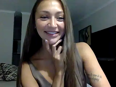 Snapshot of Sainaa1 chatting on 10-08-25, 05:13 Sainaa1 online show from 10-08-25, 05:13