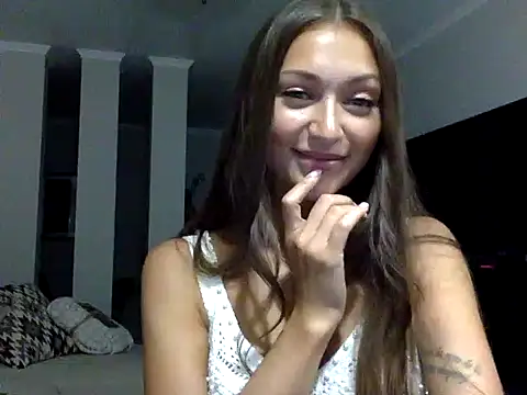 Snapshot of Sainaa1 chatting on 10-14-25, 08:53 Sainaa1 online show from 10-14-25, 08:53