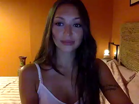 Snapshot of Sainaa1 chatting on 09-22-25, 03:40 Sainaa1 online show from 09-22-25, 03:40