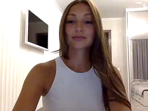Snapshot of Sainaa1 chatting on 10-09-25, 03:56 Sainaa1 online show from 10-09-25, 03:56