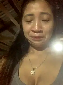 ThiHa003 online show from 10-28-25, 02:49