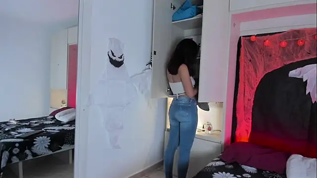 CamiGox online show from 10-21-25, 08:08