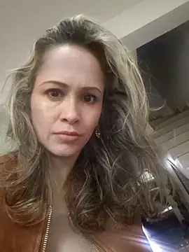 Miasiren online show from 09-30-25, 05:19