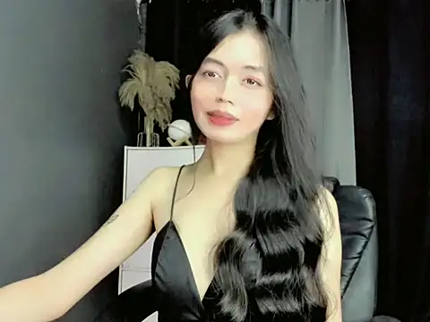 Snapshot of LexiLove chatting on 11-14-25, 09:46 LexiLove online show from 11-14-25, 09:46