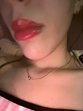 Mimisixo online show from 10-03-25, 09:05