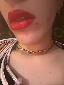 Snapshot of Mimisixo chatting on 06-25-26, 02:55 Mimisixo online show from 06-25-26, 02:55