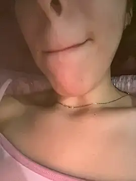 Mimisixo online show from 10-05-25, 02:41