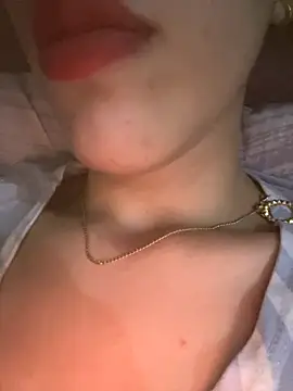 Mimisixo online show from 09-16-25, 02:51