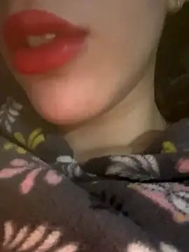 Mimisixo online show from 11-30-25, 04:08