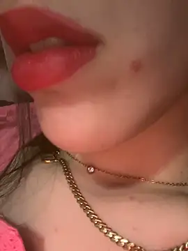 Mimisixo online show from 05-11-26, 04:04