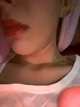 Mimisixo online show from 10-24-25, 10:31