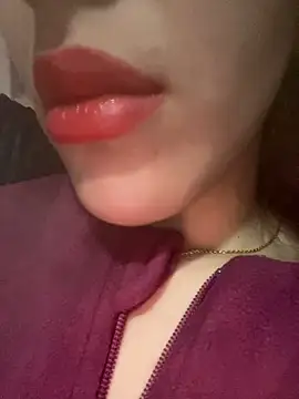 Mimisixo online show from 03-24-26, 04:07