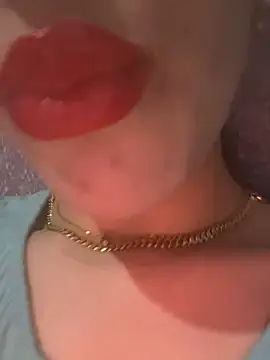Snapshot of Mimisixo chatting on 06-28-26, 12:39 Mimisixo online show from 06-28-26, 12:39