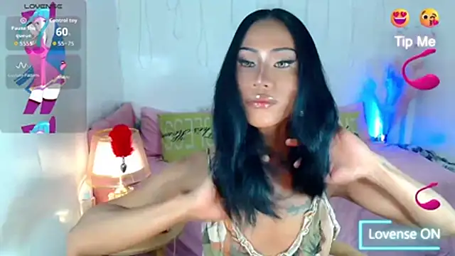 sassylatina online show from 10-25-25, 01:56