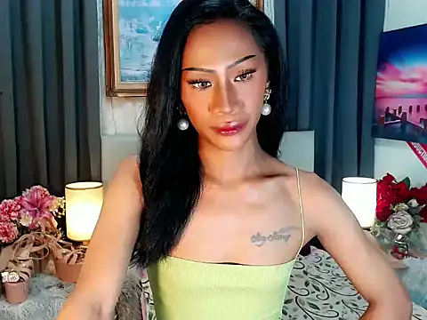 sassylatina online show from 10-29-25, 12:59