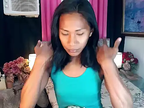 sassylatina online show from 06-09-26, 02:12