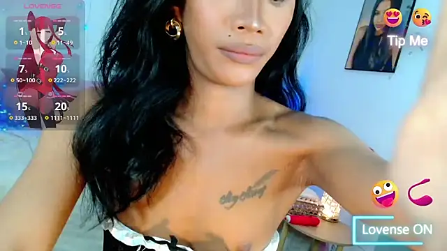 sassylatina online show from 11-28-25, 12:16