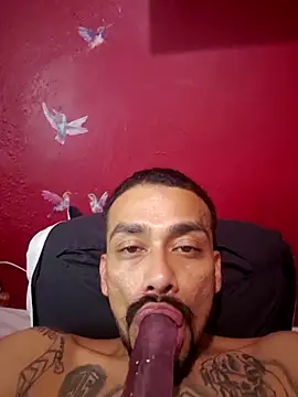 Snapshot of Cnutt310 chatting on 09-23-25, 08:05 Cnutt310 online show from 09-23-25, 08:05