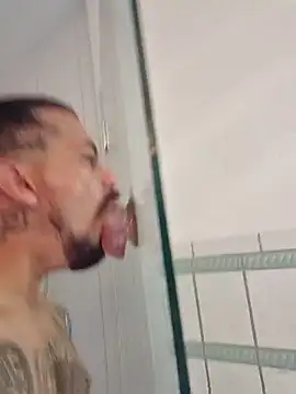 Cnutt310 online show from 11-08-25, 10:35