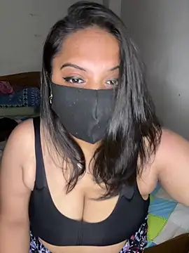 Momita-1 online show from 10-28-25, 04:50