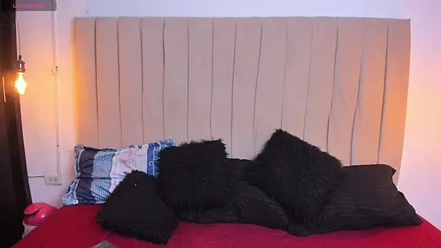 ana foxi online show from 10-02-25, 03:54