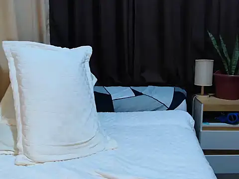 cumwhat me online show from 04-12-26, 07:39