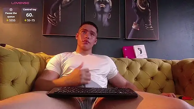 Snapshot of deivid_parker chatting on 05-11-26, 04:04 deivid parker online show from 05-11-26, 04:04