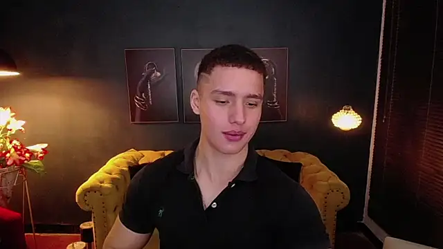 Snapshot of deivid_parker chatting on 04-25-26, 02:03 deivid parker online show from 04-25-26, 02:03