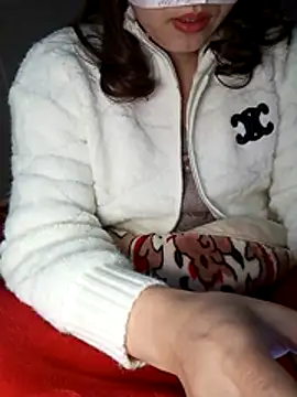 Ariana-Vy online show from 01-11-26, 03:08