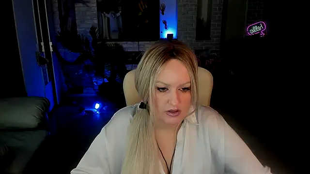 MariemLui online show from 10-25-25, 08:02