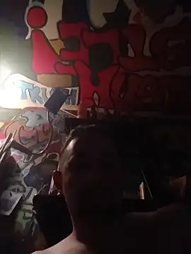 Twoslipperywhenwett online show from 11-05-25, 04:43