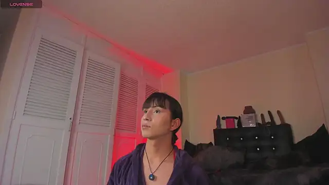 Draculairis online show from 09-18-25, 02:09