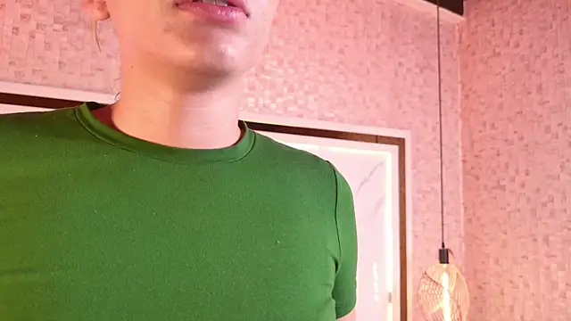 ambar rosse25 online show from 10-17-25, 11:34