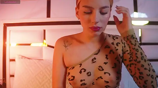 ambar rosse25 online show from 02-03-26, 11:48