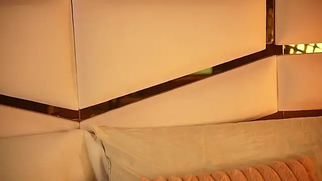 ambar rosse25 online show from 10-05-25, 11:45