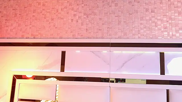 ambar rosse25 online show from 10-24-25, 11:42