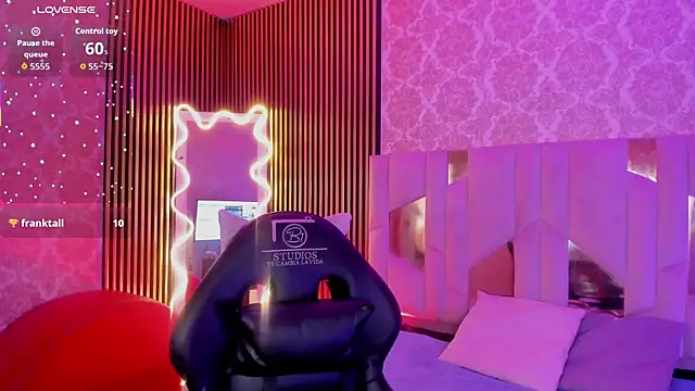 LIHIAN TAY online show from 10-28-25, 03:51