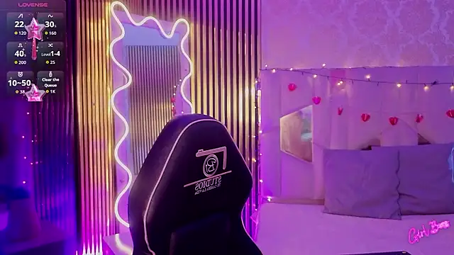 LIHIAN TAY online show from 02-18-26, 03:15