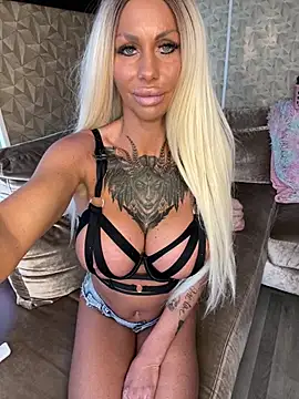 dutchbarbie online show from 05-09-26, 06:33