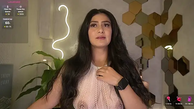 saritass  online show from 06-27-26, 12:05