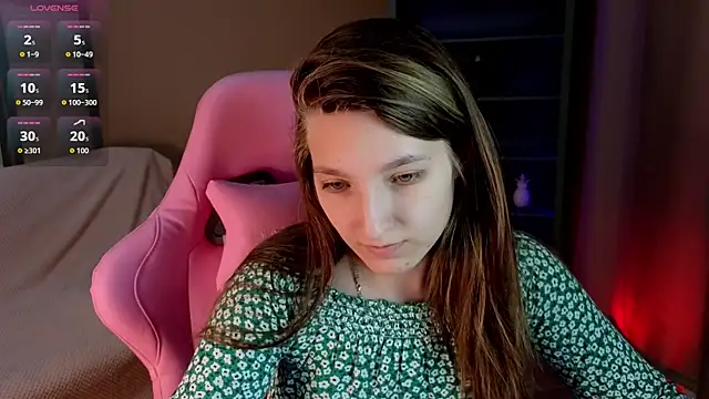 Snapshot of Mia_Myles chatting on 09-16-25, 10:16 Mia Myles online show from 09-16-25, 10:16