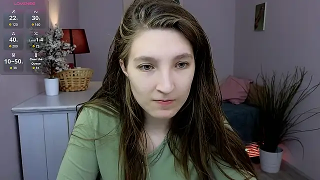 Snapshot of Mia_Myles chatting on 10-19-25, 10:07 Mia Myles online show from 10-19-25, 10:07