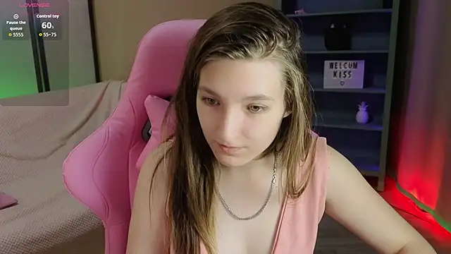 Snapshot of Mia_Myles chatting on 10-05-25, 10:28 Mia Myles online show from 10-05-25, 10:28