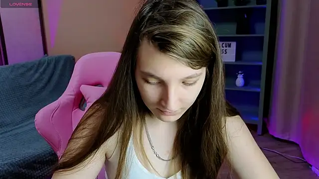 Mia Myles online show from 11-25-25, 10:15