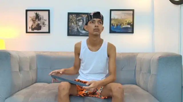 PRETTY SEX1 online show from 01-14-26, 01:15