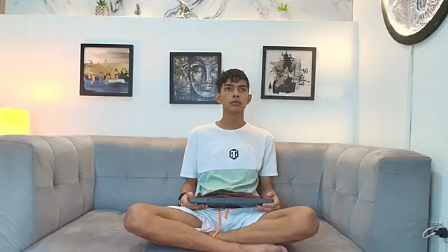 PRETTY SEX1 online show from 12-19-25, 01:46